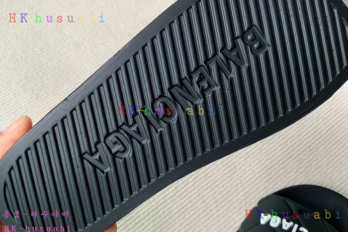 NEW 발렌시아가 슬리퍼 신상 B 445503