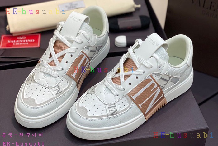NEW 발렌티노 스니커즈 신상 V 23634