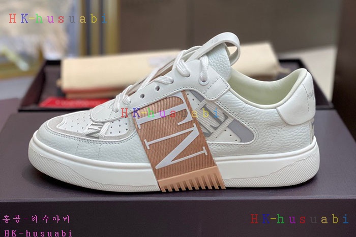 NEW 발렌티노 스니커즈 신상 V 23634