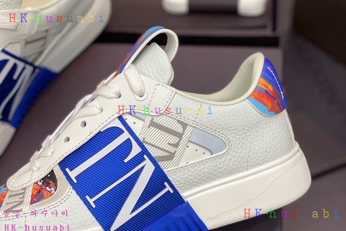 NEW 발렌티노 스니커즈 신상 V 23651