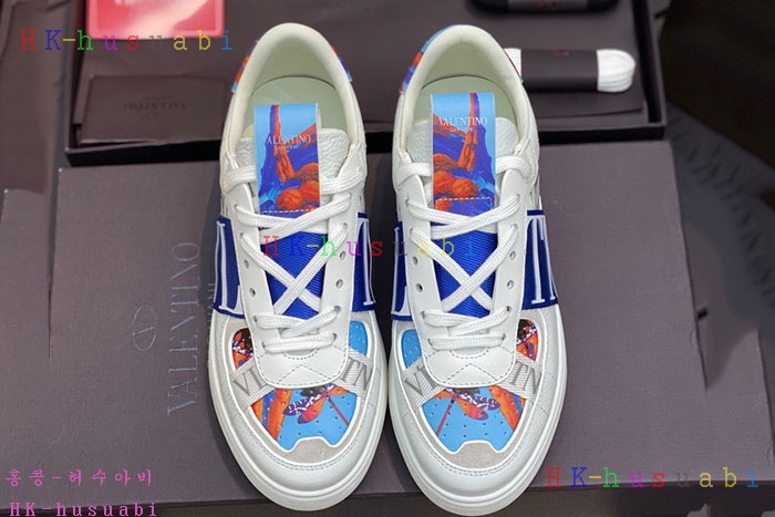 NEW 발렌티노 스니커즈 신상 V 23651