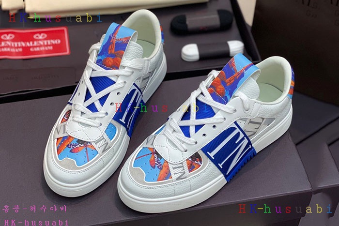 NEW 발렌티노 스니커즈 신상 V 23651
