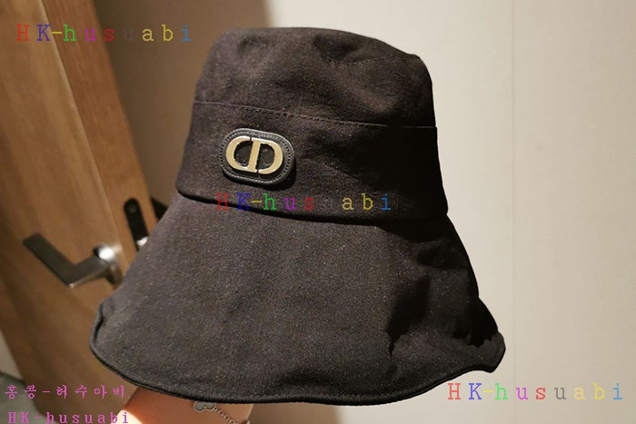 NEW 디올 모자 신상 DR 572252