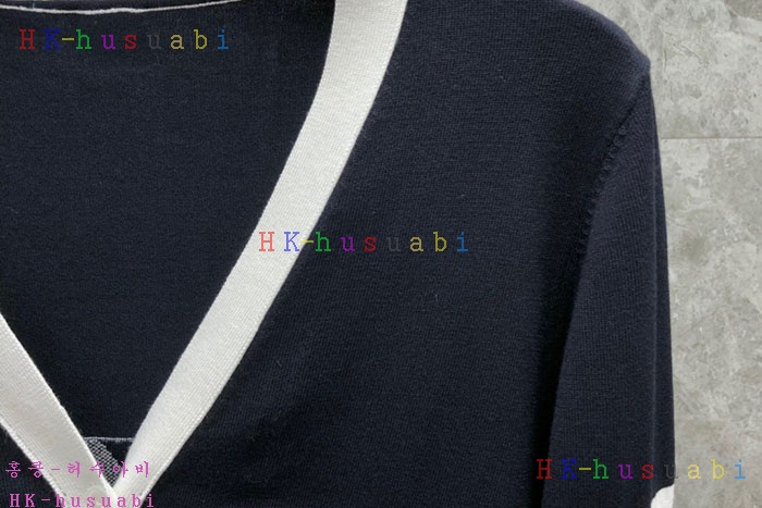 NEW 톰브라운 가디건 신상 TB 2433441