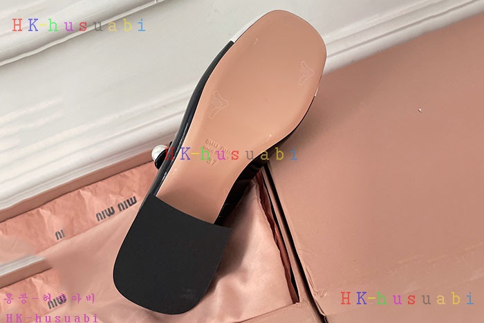 NEW 미우미우 신발 신상 M 3352511