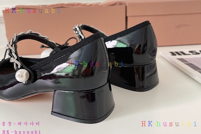 NEW 미우미우 신발 신상 M 3352511
