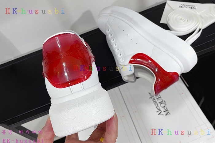 NEW 알렉산더맥퀸 스니커즈 신상 MQ668550