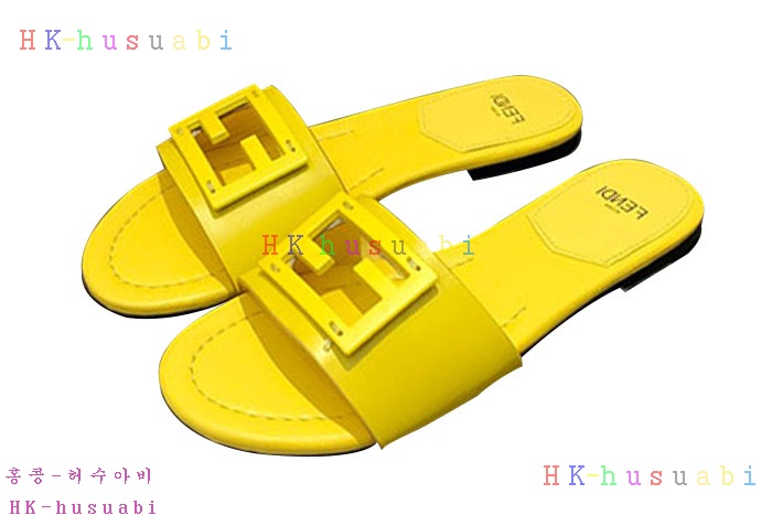 NEW 펜디 슬리퍼 신상 FD 7757502