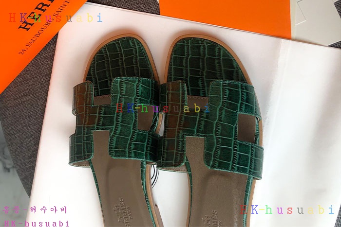 NEW 에르메스 샌들 신상 H 55252295