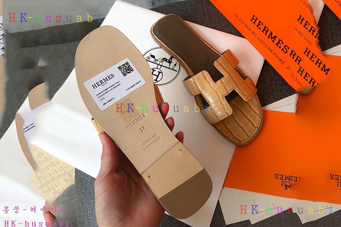 NEW 에르메스 샌들 신상 H 55252296