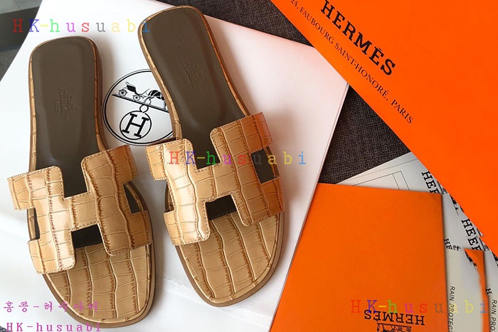 NEW 에르메스 샌들 신상 H 55252296