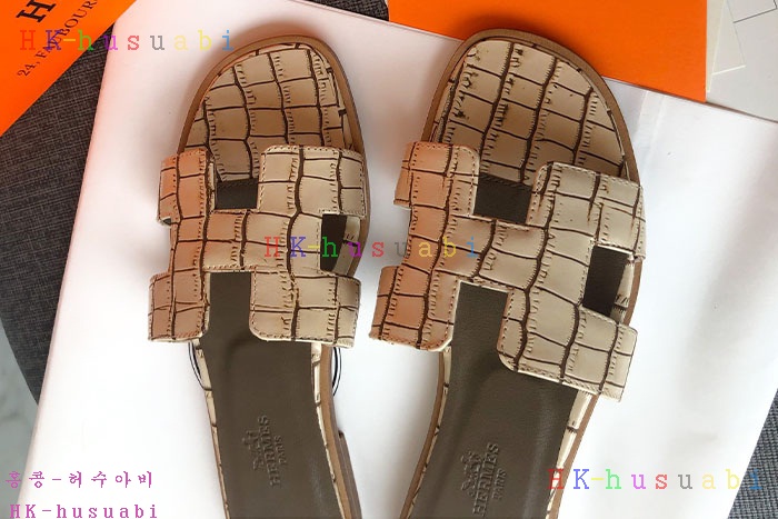 NEW 에르메스 샌들 신상 H 55252299
