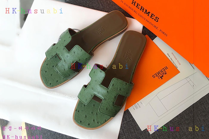 NEW 에르메스 샌들 신상 H 55252309