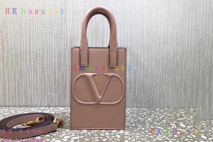 ★미러급★발렌티노 V로고 워크 폰 토트 V 572401-3