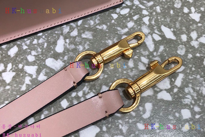 ★미러급★발렌티노 V로고 워크 폰 토트 V 572401-3