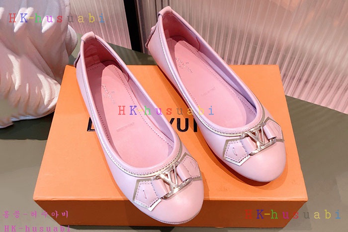 NEW 루이비통 스니커즈 신상 LV 724485