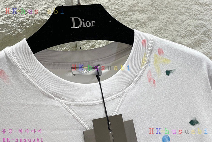 NEW 디올 반팔티 신상  DR 8585022