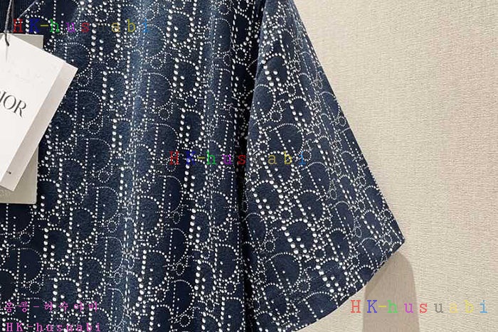 NEW 디올 반팔티 신상  DR 8585016