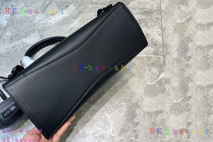 ★미러급★ 발렌시아가 클래식 탑핸들백 638511