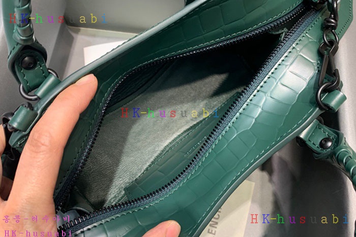 ★미러급★ 발렌시아가 클래식 탑핸들백 638512
