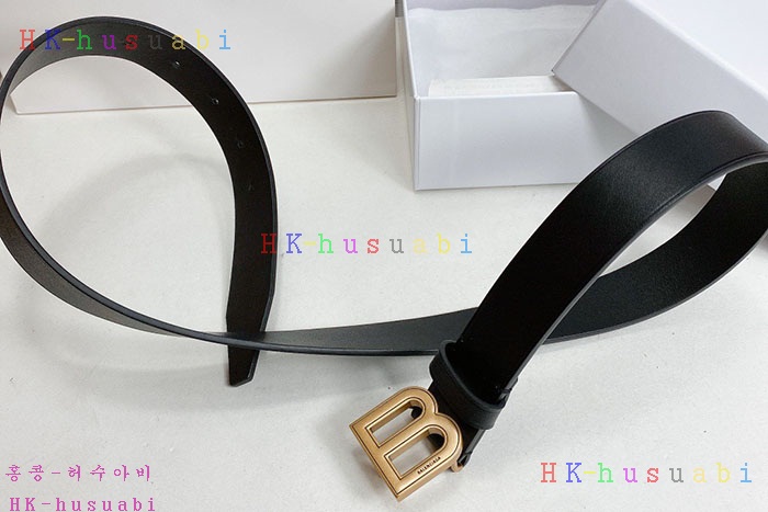 NEW 발렌시아가 벨트 신상 B 774253