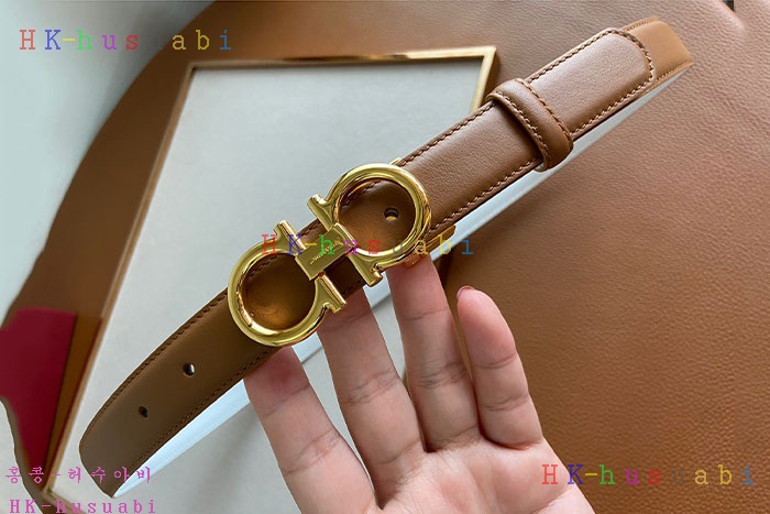 NEW 페라가모 벨트 신상 F557890