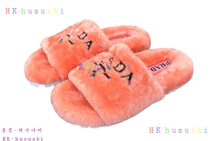 NEW 프라다 샌들 신상 P 242553
