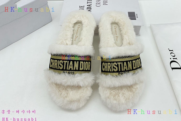 NEW 디올 슬리퍼 신상 DR 472216