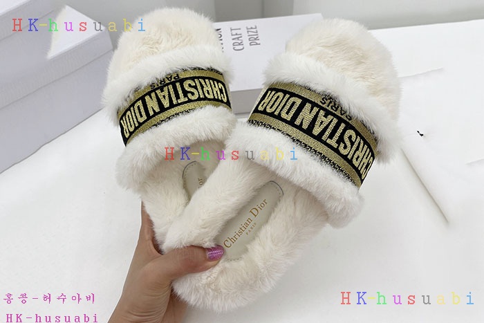 NEW 디올 슬리퍼 신상 DR 472216