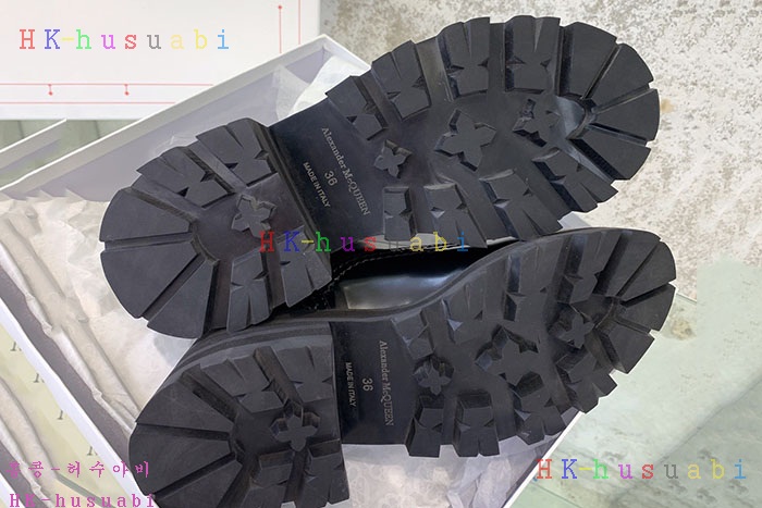 NEW 알렉산더맥퀸 부츠 신상 MQ427880