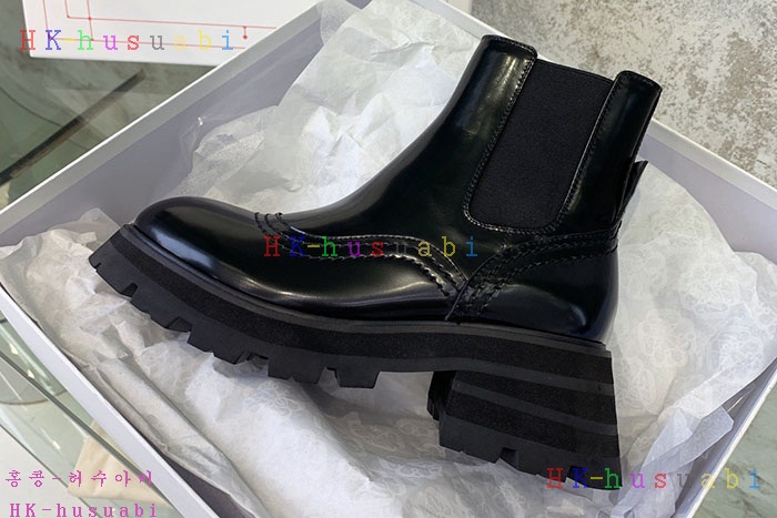 NEW 알렉산더맥퀸 부츠 신상 MQ427880