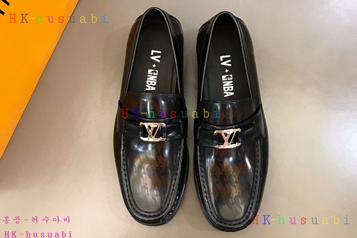 NEW 루이비통 로퍼 신상 LV 7446204