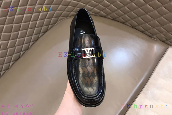 NEW 루이비통 로퍼 신상 LV 7446204