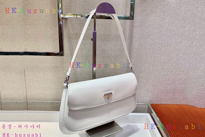 ★미러급★ 프라다 클레오 플랩 숄더백 1BD276