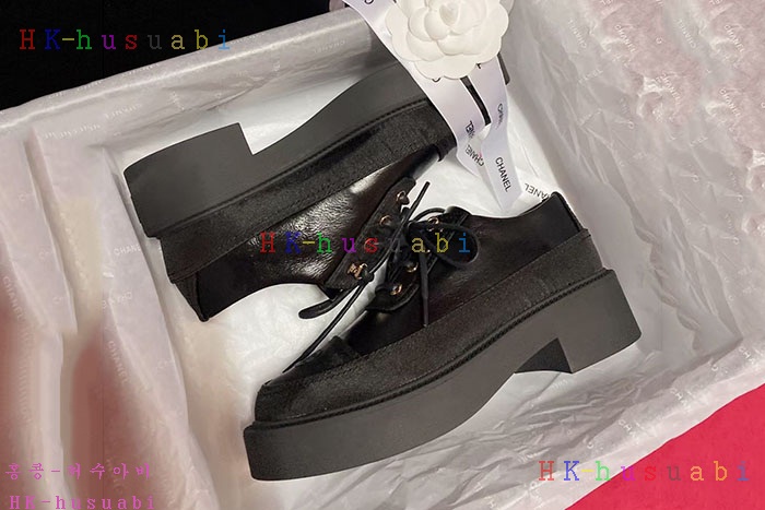 NEW 샤넬 로퍼 신상 C 2523335