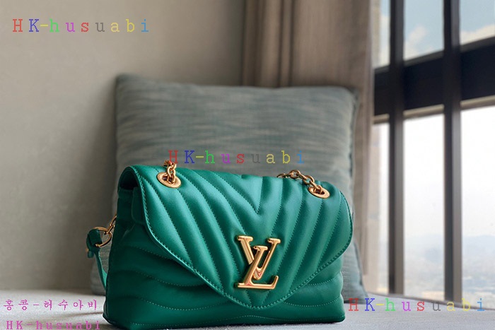 ★미러급★루이비통 LV 뉴 웨이브 체인 백 M58664