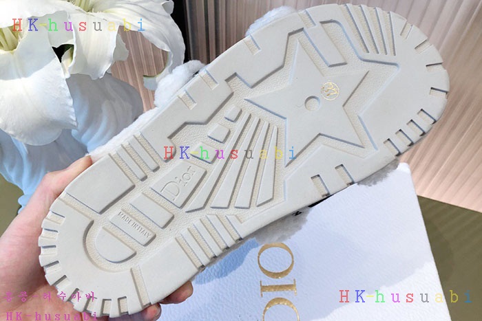 NEW 디올 샌들 신상 DR 255250