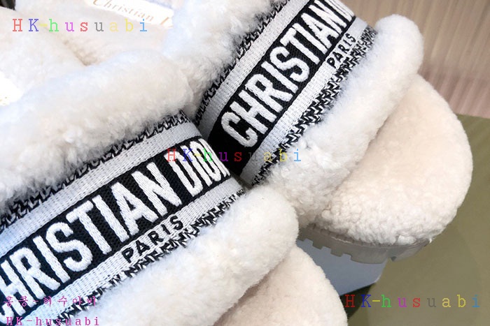 NEW 디올 샌들 신상 DR 255250