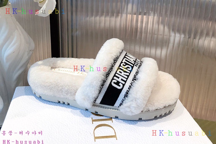 NEW 디올 샌들 신상 DR 255250