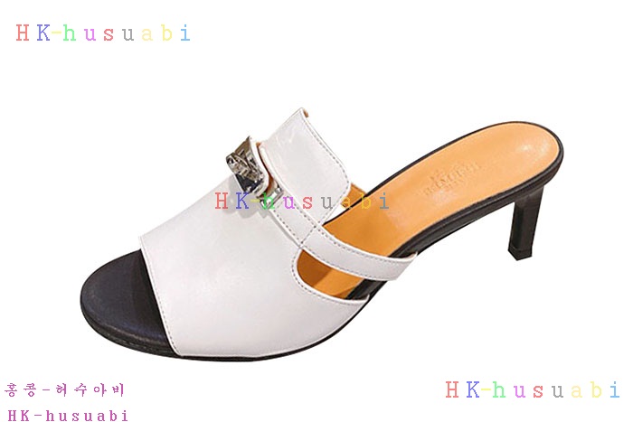 NEW 에르메스 샌들 신상 H 2477402