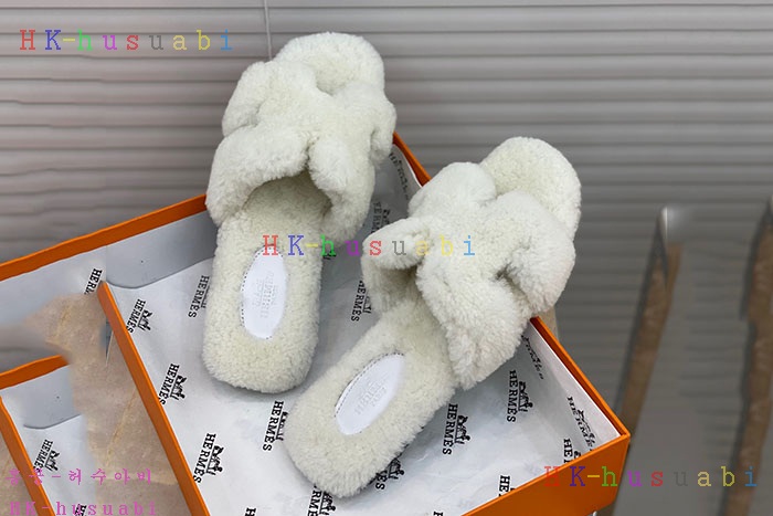 NEW 에르메스 신발 신상 H 247904