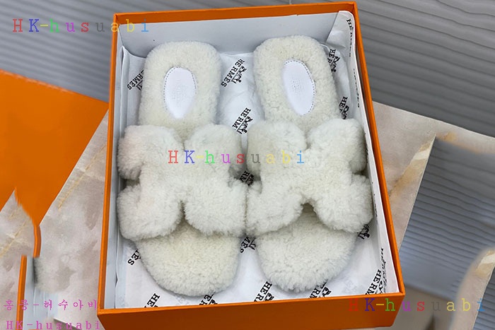 NEW 에르메스 신발 신상 H 247904