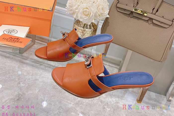 NEW 에르메스 샌들 신상 H 2477403
