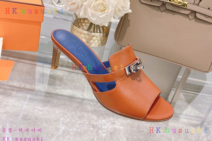 NEW 에르메스 샌들 신상 H 2477403