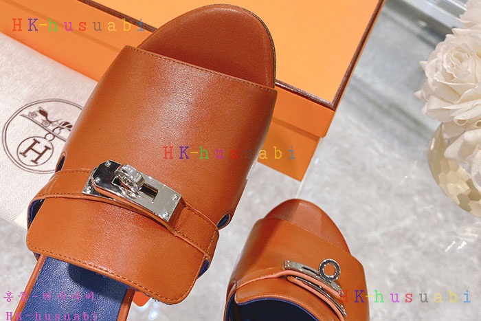 NEW 에르메스 샌들 신상 H 2477403
