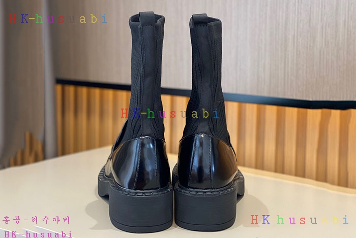 NEW 프라다 로퍼 신상 P 3326620