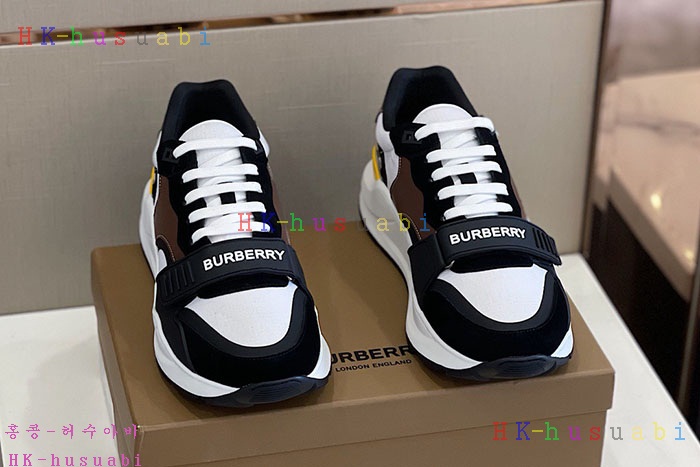 NEW 버버리 스니커즈 신상 BB 447520