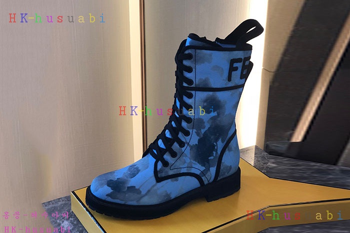 NEW 펜디 부츠 신상 FD 2114241