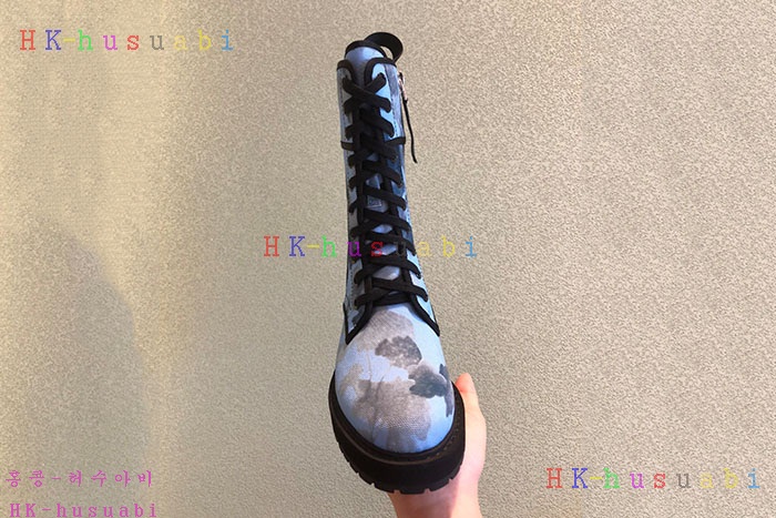 NEW 펜디 부츠 신상 FD 2114241