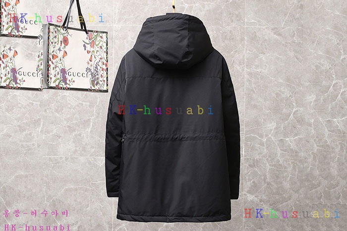 NEW 로에베 패딩 신상 LW 2428859